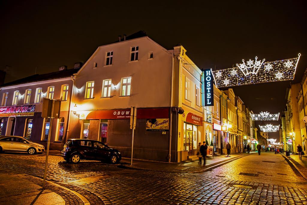 Lew Hostel Inowrocław Exterior foto