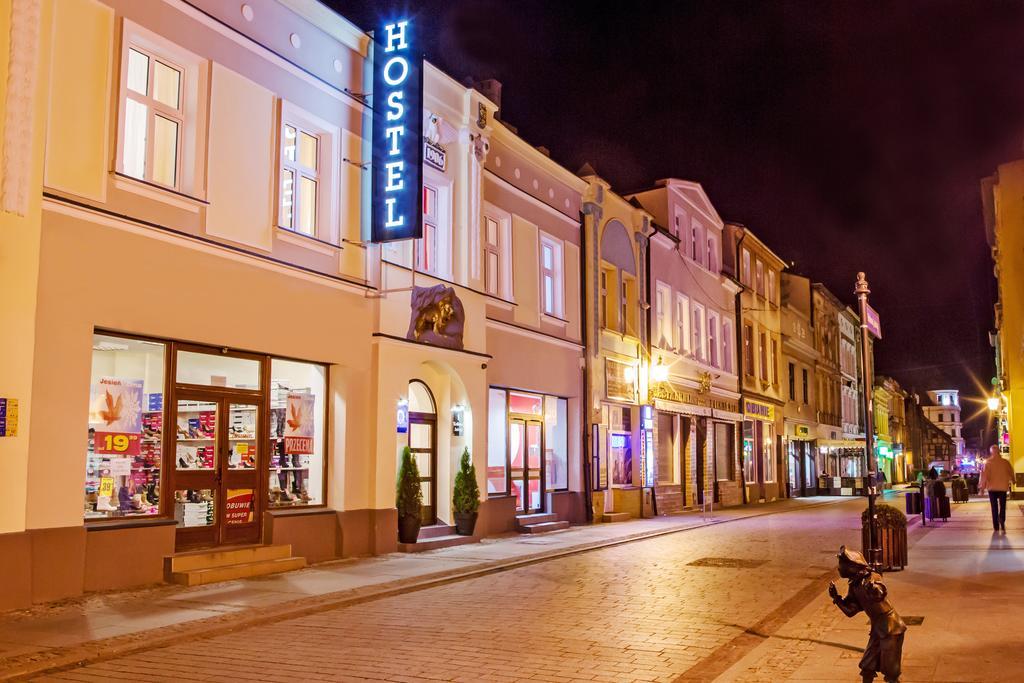 Lew Hostel Inowrocław Exterior foto
